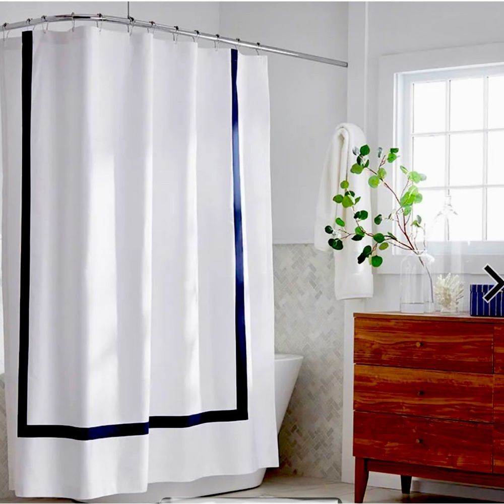 Italian Shower curtain 5 star ⭐️ hotel wide border
